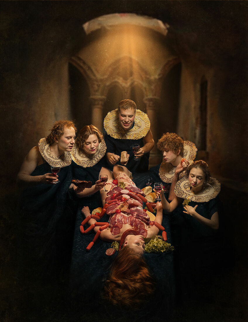 Афиша спектакля "Мамочка", реж. Евгений Бедняков, Электротеатр Станиславский. Постпродакшн Стас Новиков.