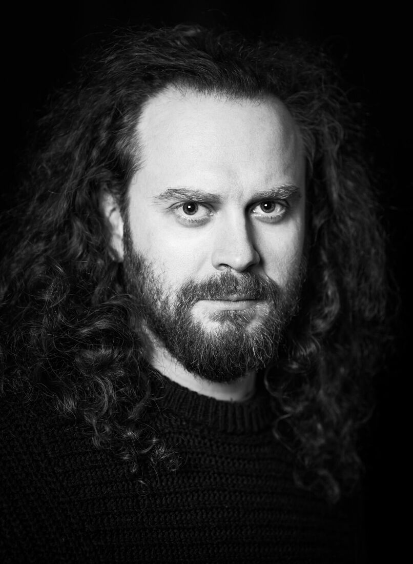 Режиссер театра