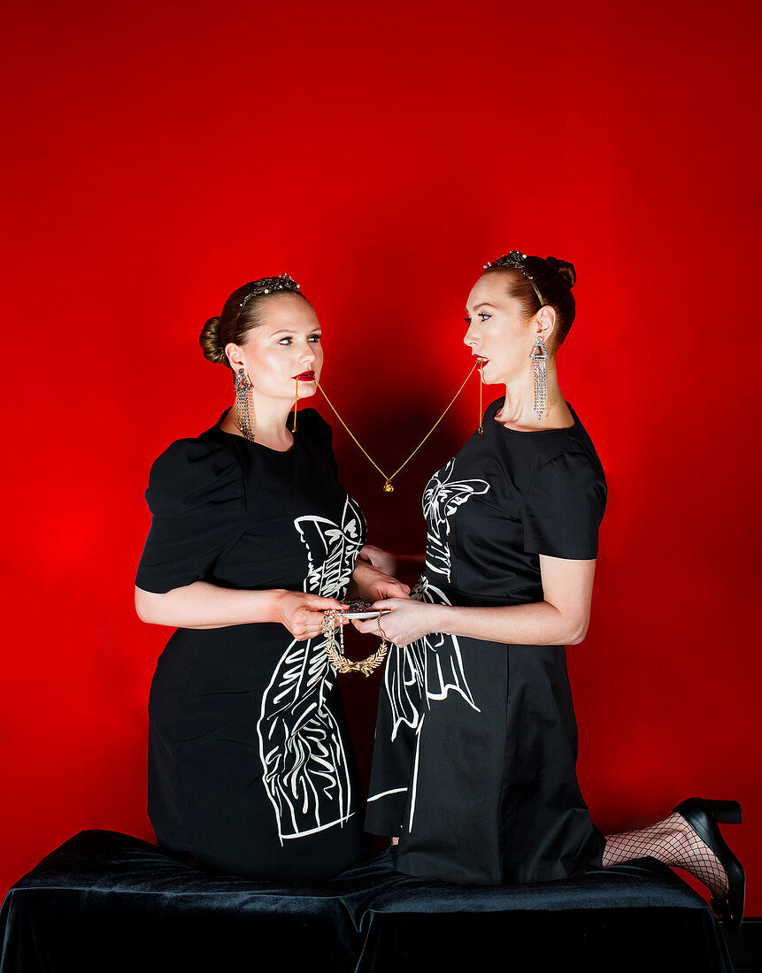 реж. Владимир Коренев, Электротеатр Станиславский